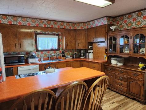 13 Spring Street Newport ME 04953