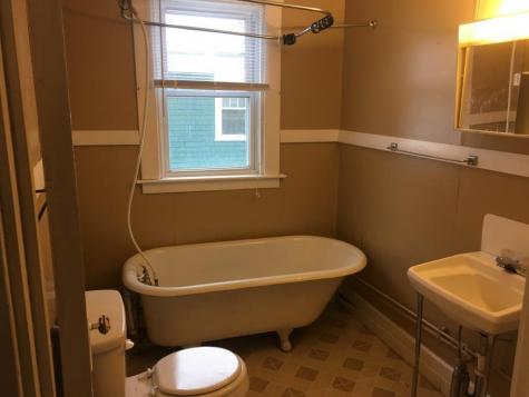 4 Chamberlain Street Brewer ME 04412