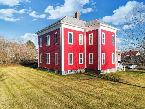 22 Burrill Street Fairfield ME 04937