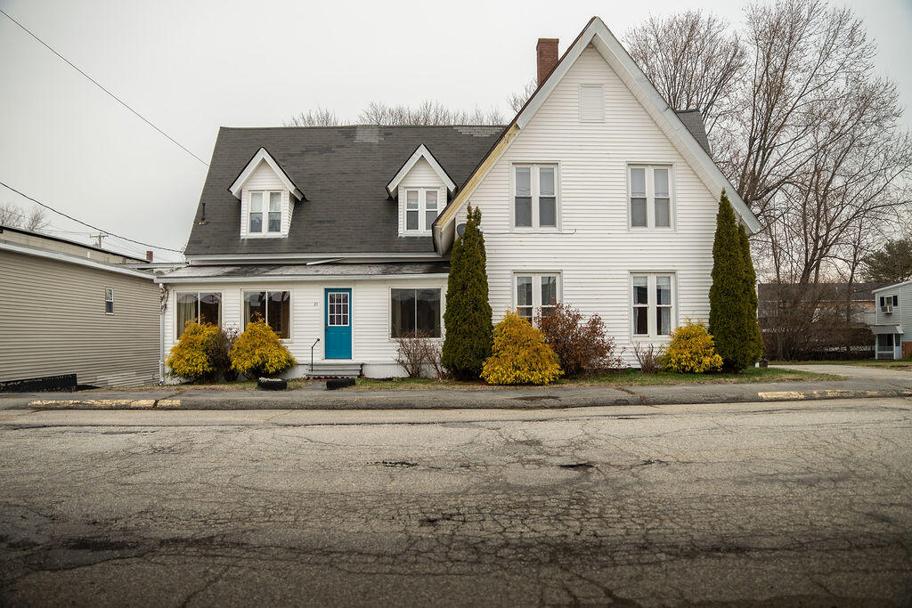 21 Bridge Street Lewiston ME 04240