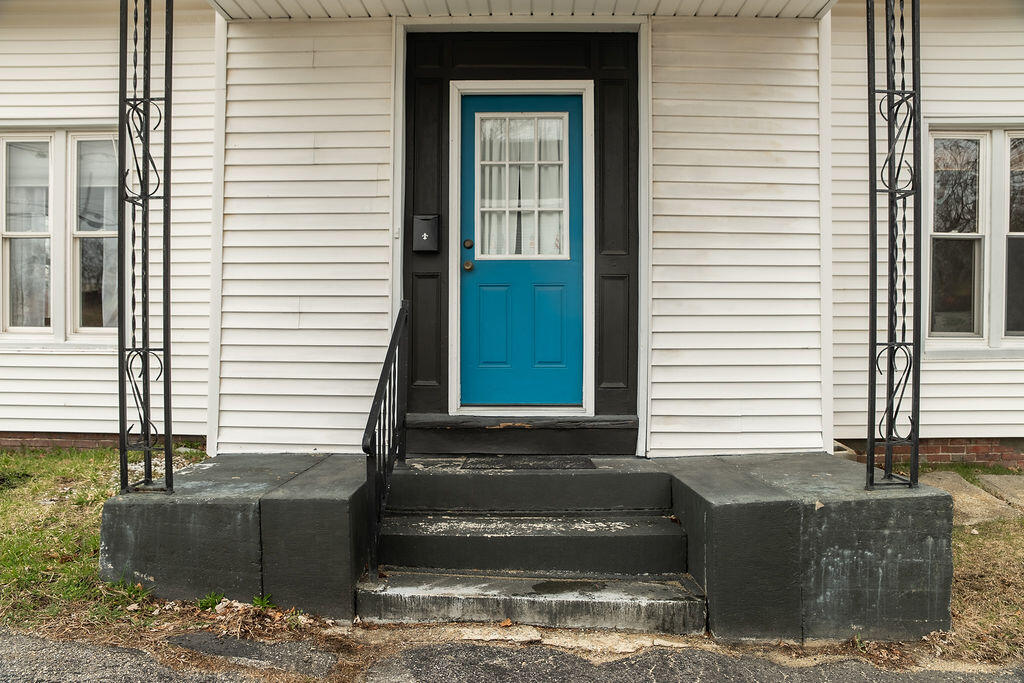21 Bridge Street Lewiston ME 04240