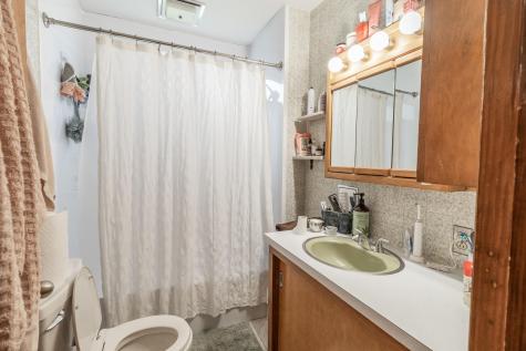 68 Acadia Avenue Lewiston ME 04240