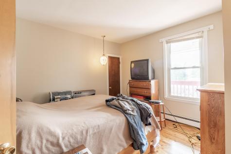 68 Acadia Avenue Lewiston ME 04240