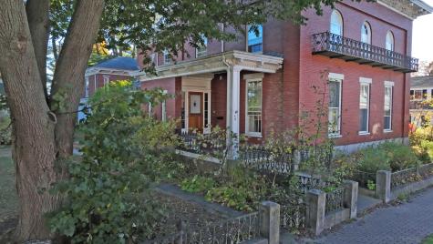 11 Lincoln Street Brunswick ME 04011