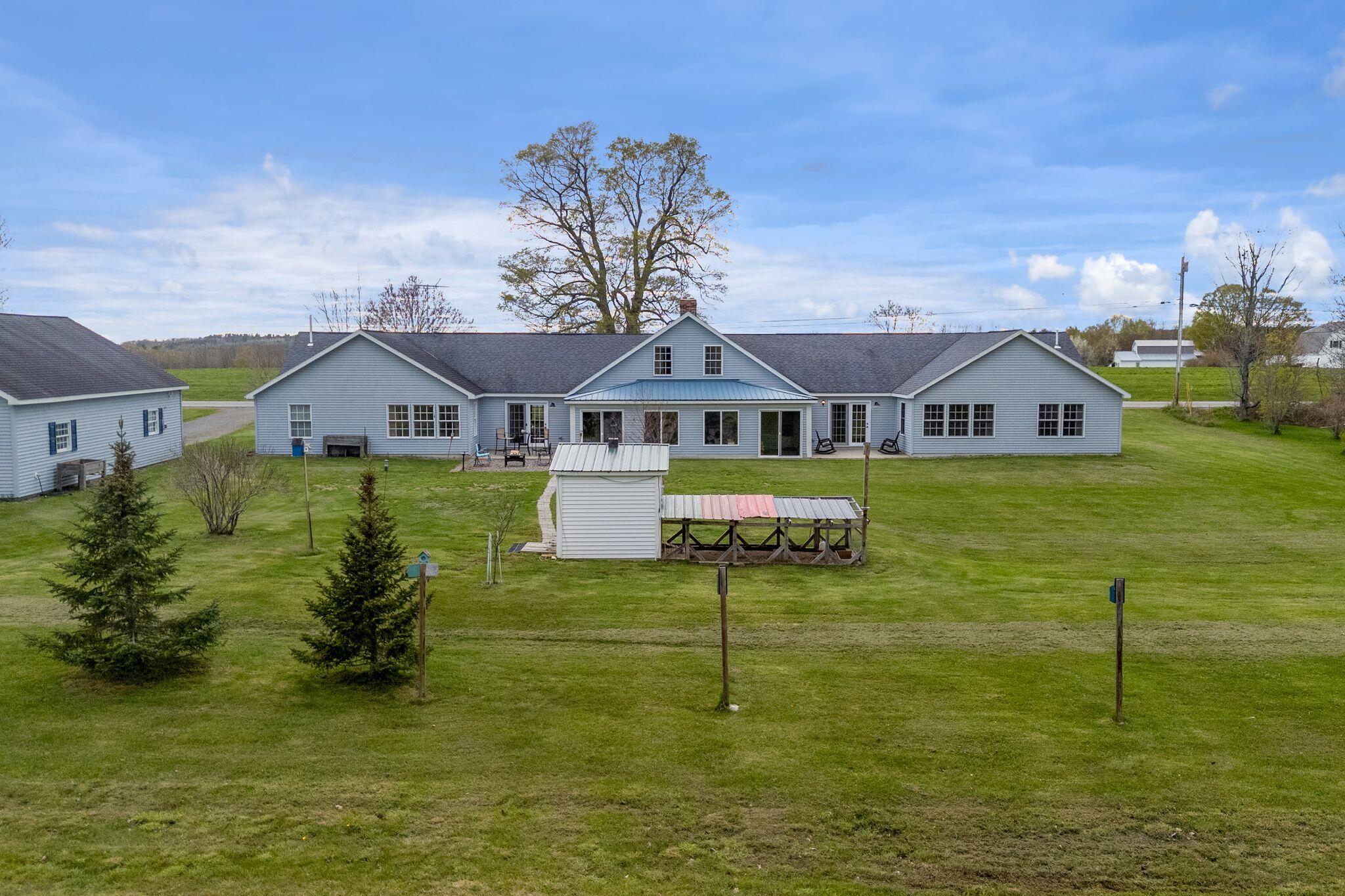 184-186 Pleasant View Ridge Road China ME 04358