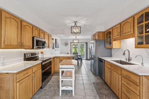 184-186 Pleasant View Ridge Road China ME 04358