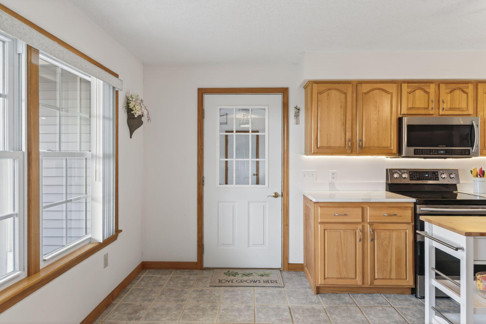 184-186 Pleasant View Ridge Road China ME 04358