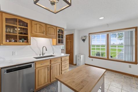 184-186 Pleasant View Ridge Road China ME 04358