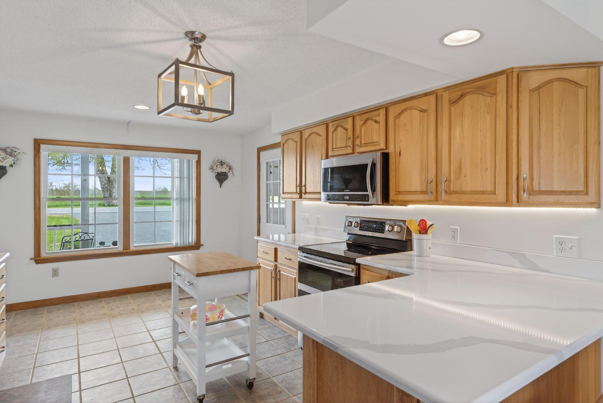 184-186 Pleasant View Ridge Road China ME 04358