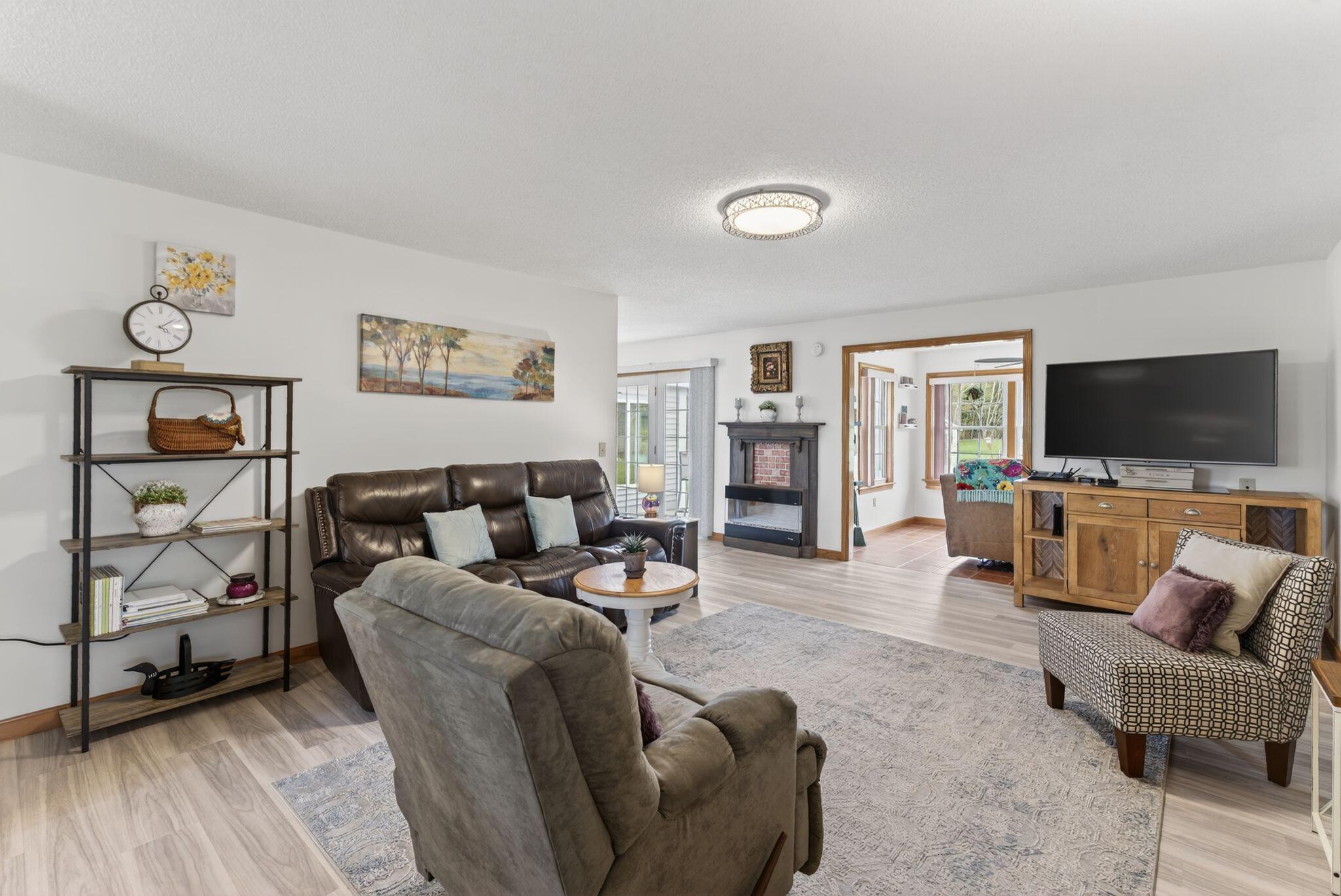 184-186 Pleasant View Ridge Road China ME 04358