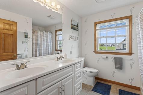 184-186 Pleasant View Ridge Road China ME 04358