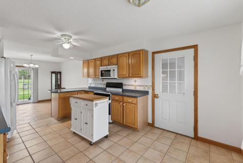 184-186 Pleasant View Ridge Road China ME 04358