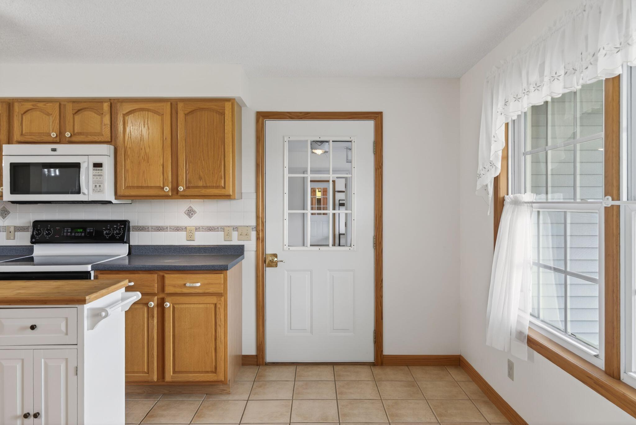 184-186 Pleasant View Ridge Road China ME 04358
