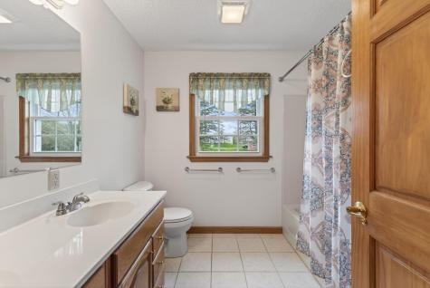 184-186 Pleasant View Ridge Road China ME 04358