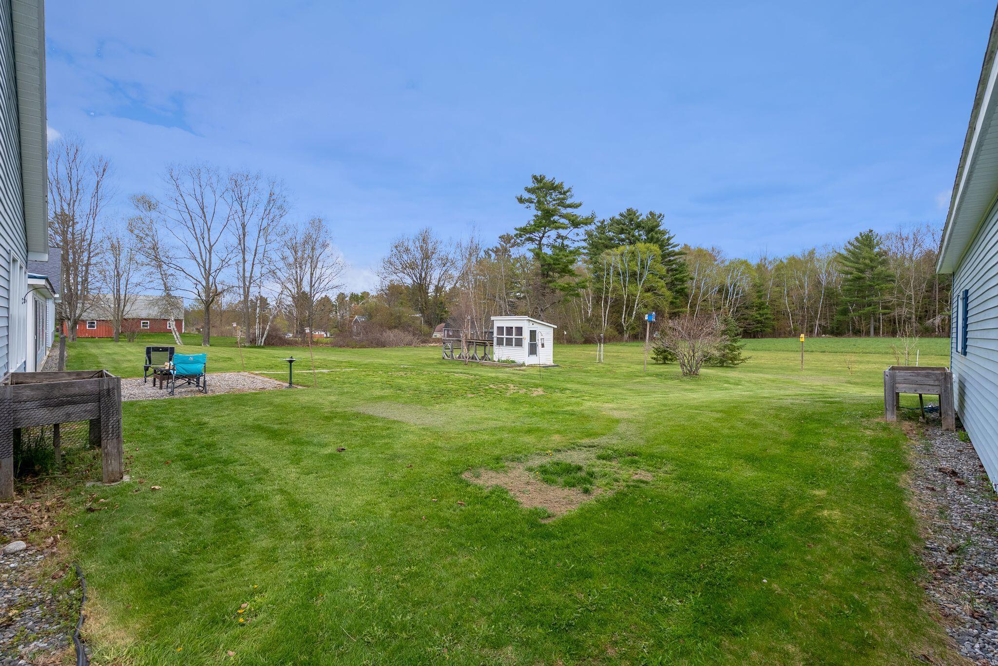 184-186 Pleasant View Ridge Road China ME 04358