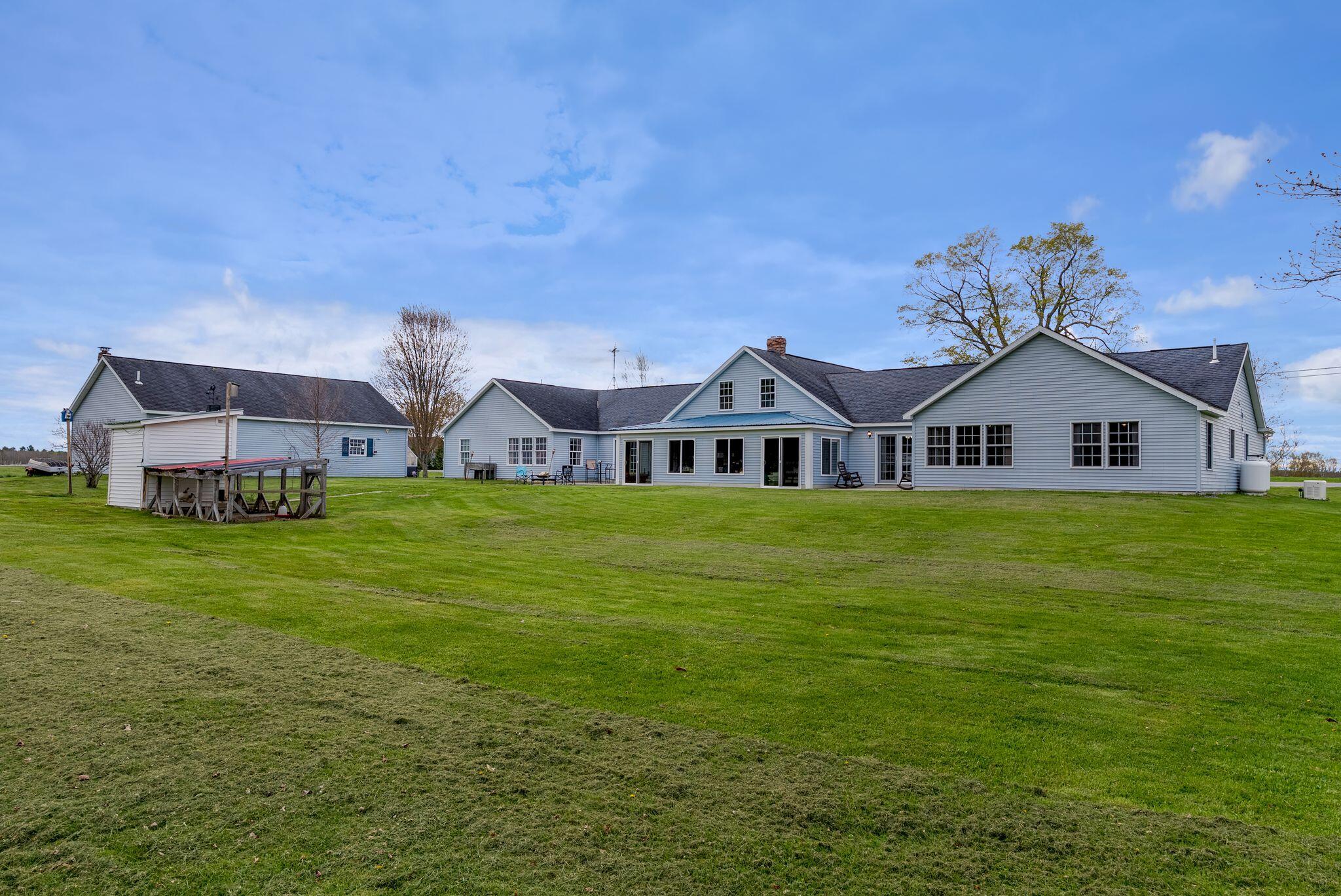 184-186 Pleasant View Ridge Road China ME 04358