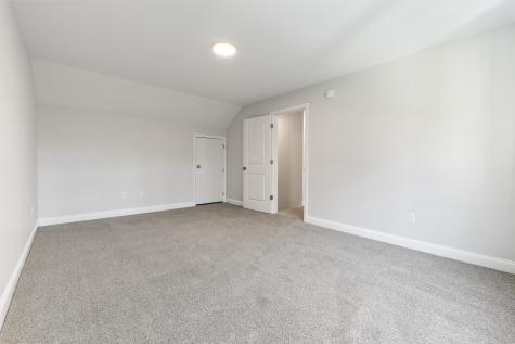 1-3 Honeysuckle Lane Kennebunk ME 04043