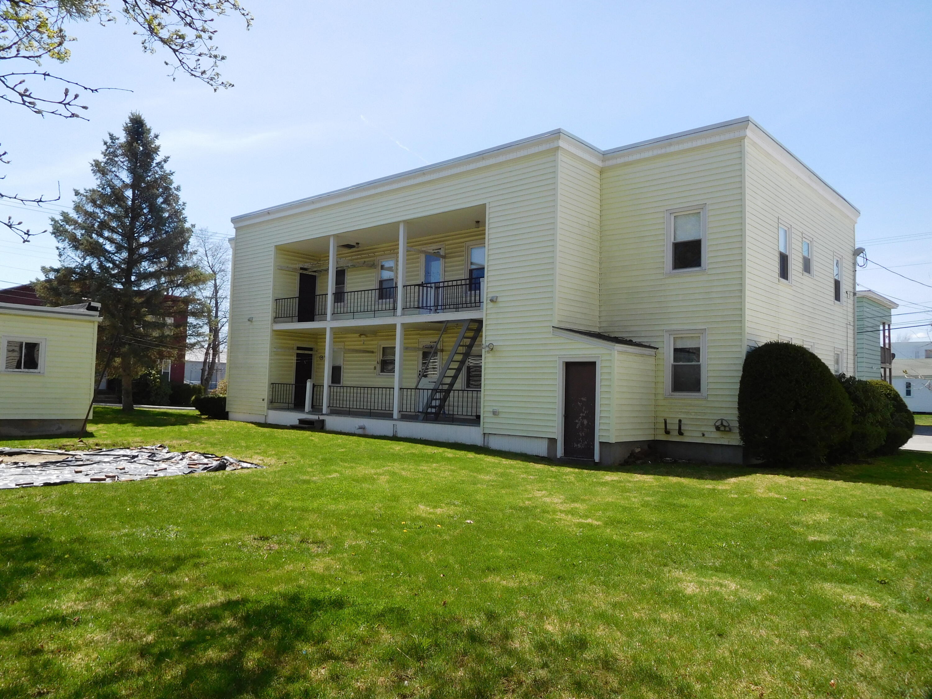 72 Jefferson Street Lewiston ME 04240