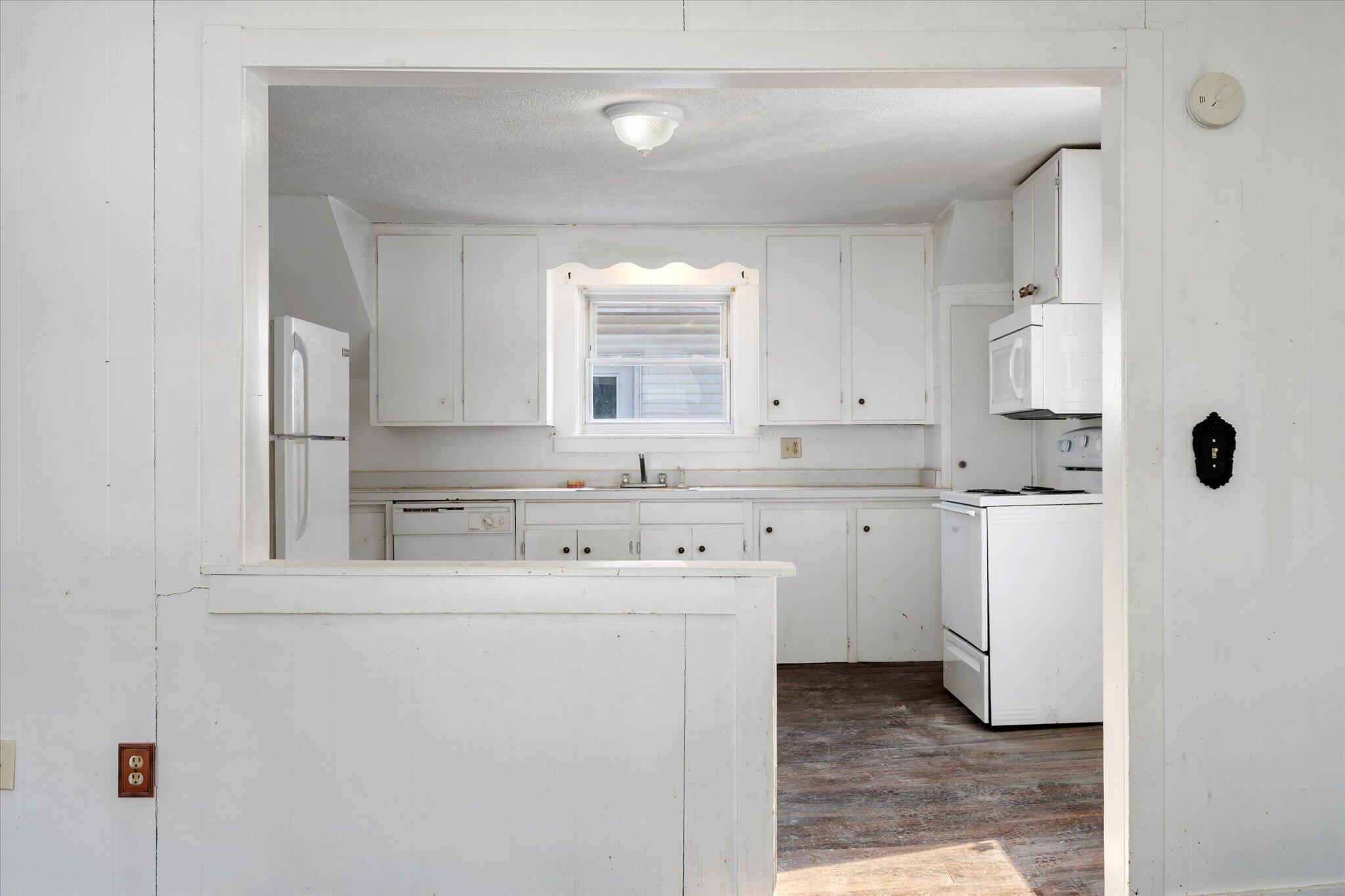 102 Thomas Mcclellan Road Farmington ME 04938