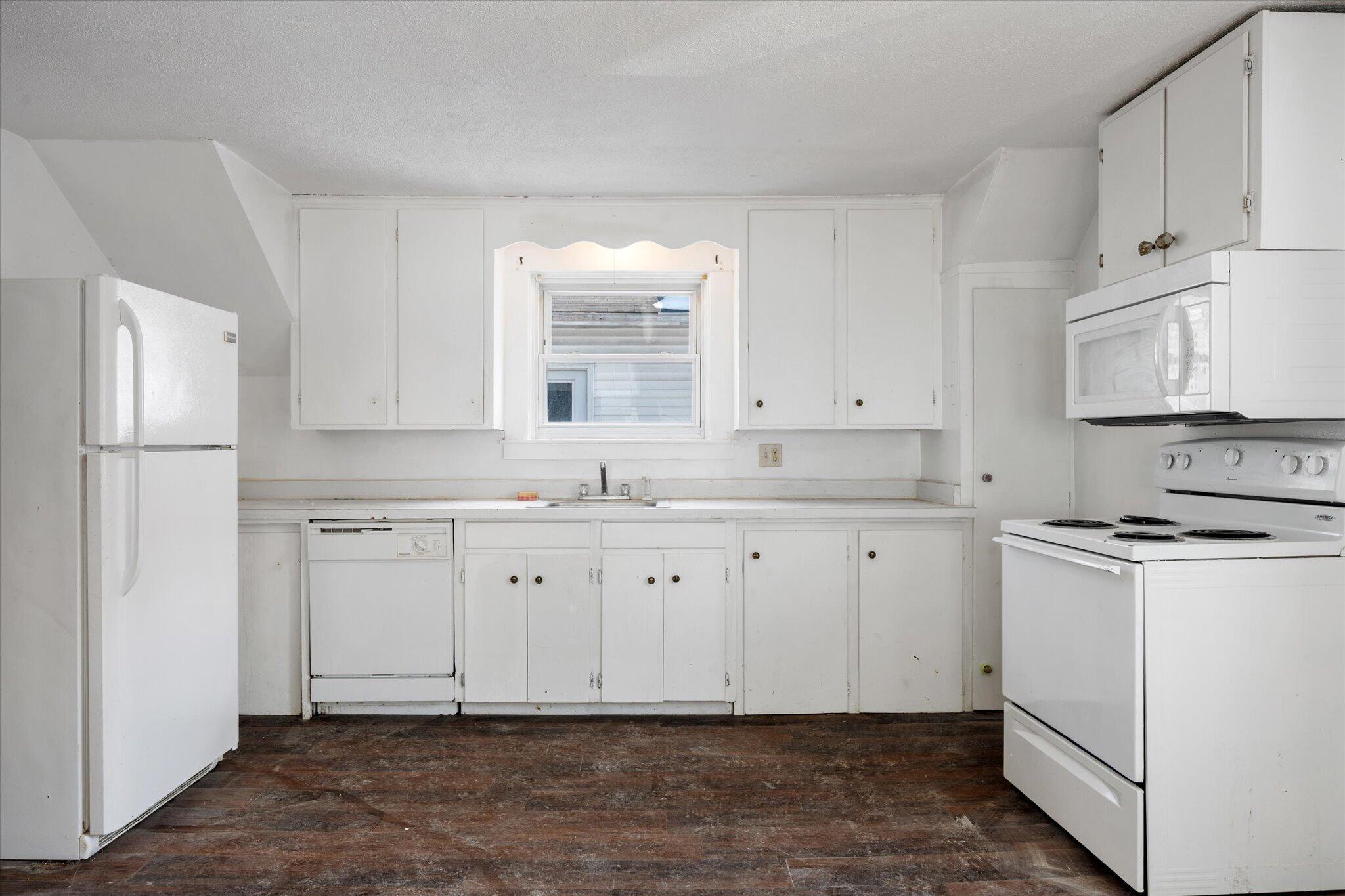 102 Thomas Mcclellan Road Farmington ME 04938