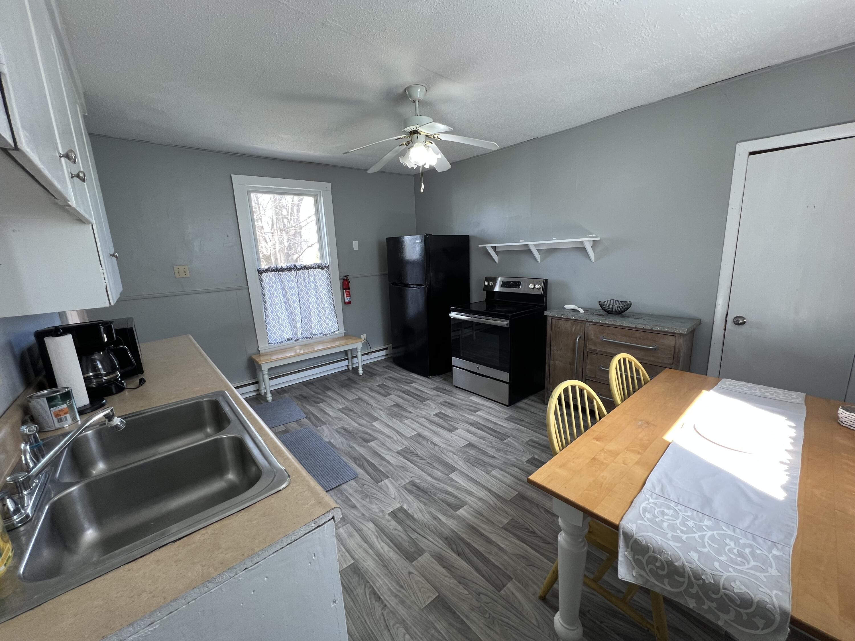 11&13 Lisle Street Rockland ME 04841