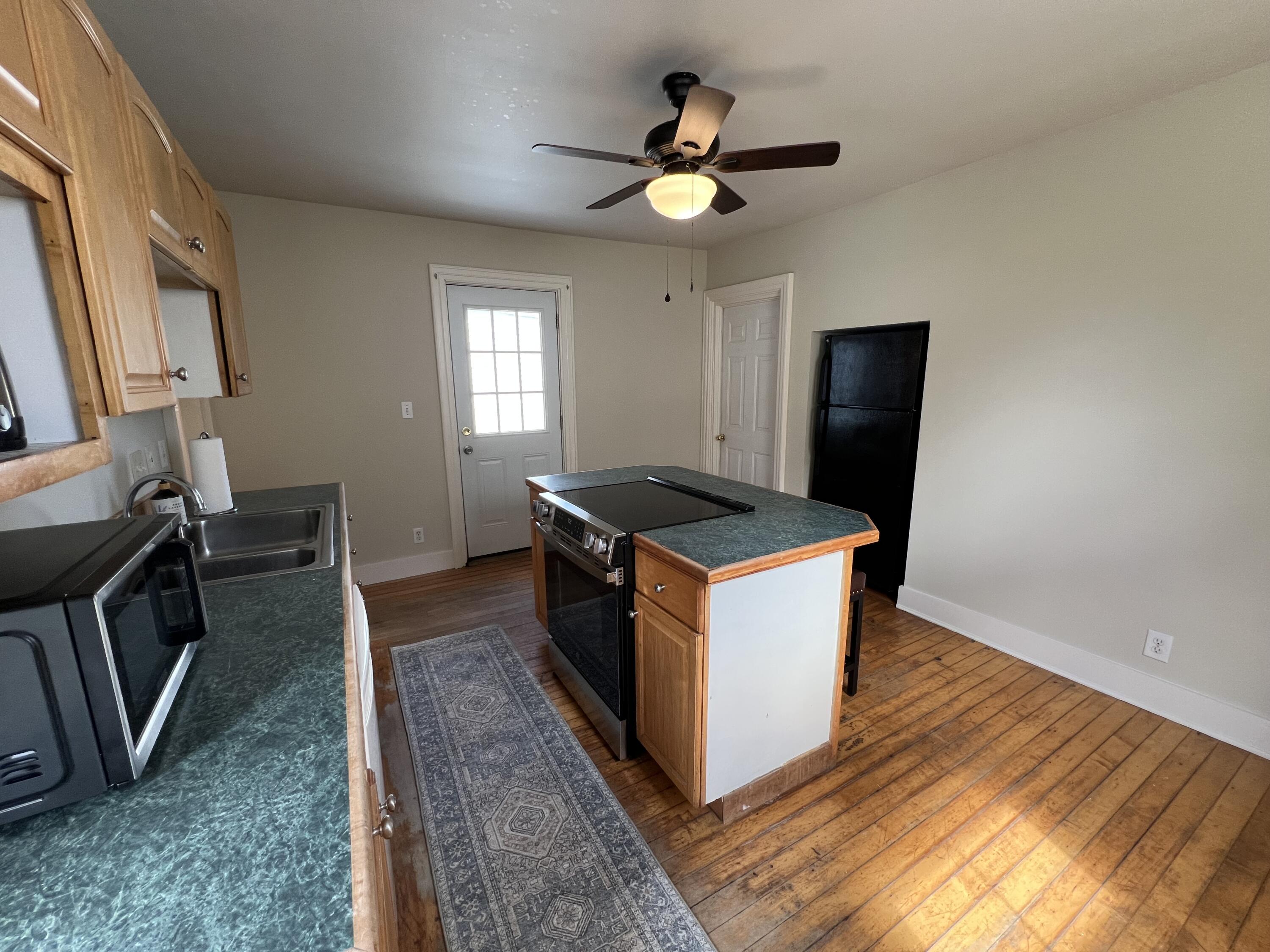 11&13 Lisle Street Rockland ME 04841