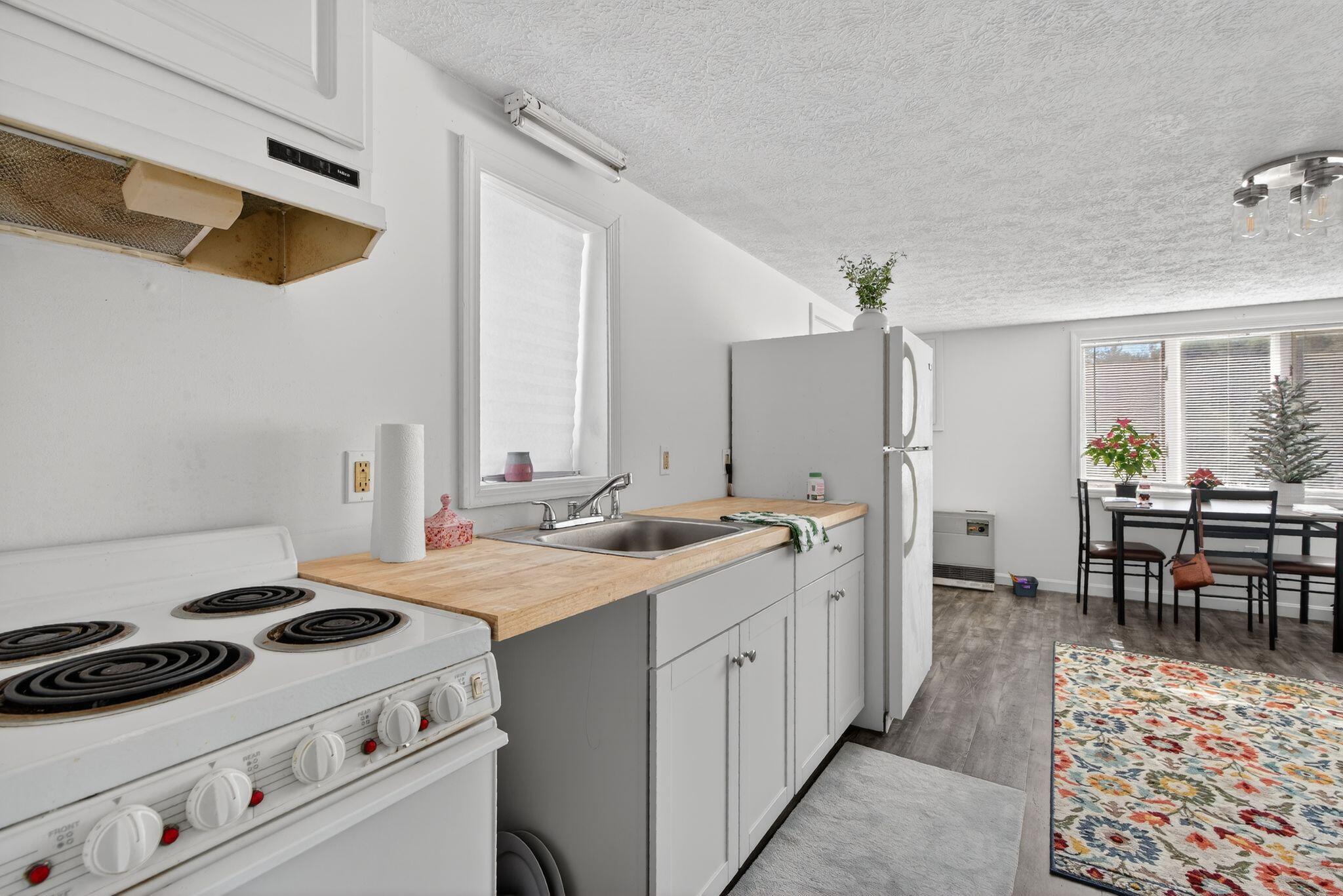 309 Sanford Road Wells ME 04090