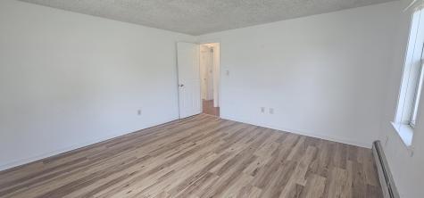 8 Cornerbrook Circle Windham ME 04062