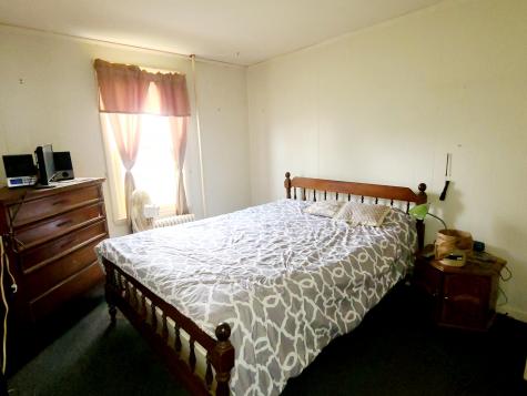 61 Roy Avenue Auburn ME 04210