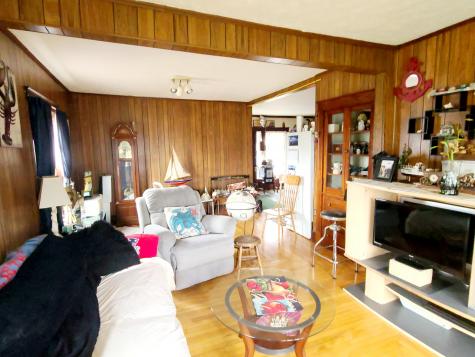 61 Roy Avenue Auburn ME 04210