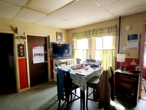 61 Roy Avenue Auburn ME 04210