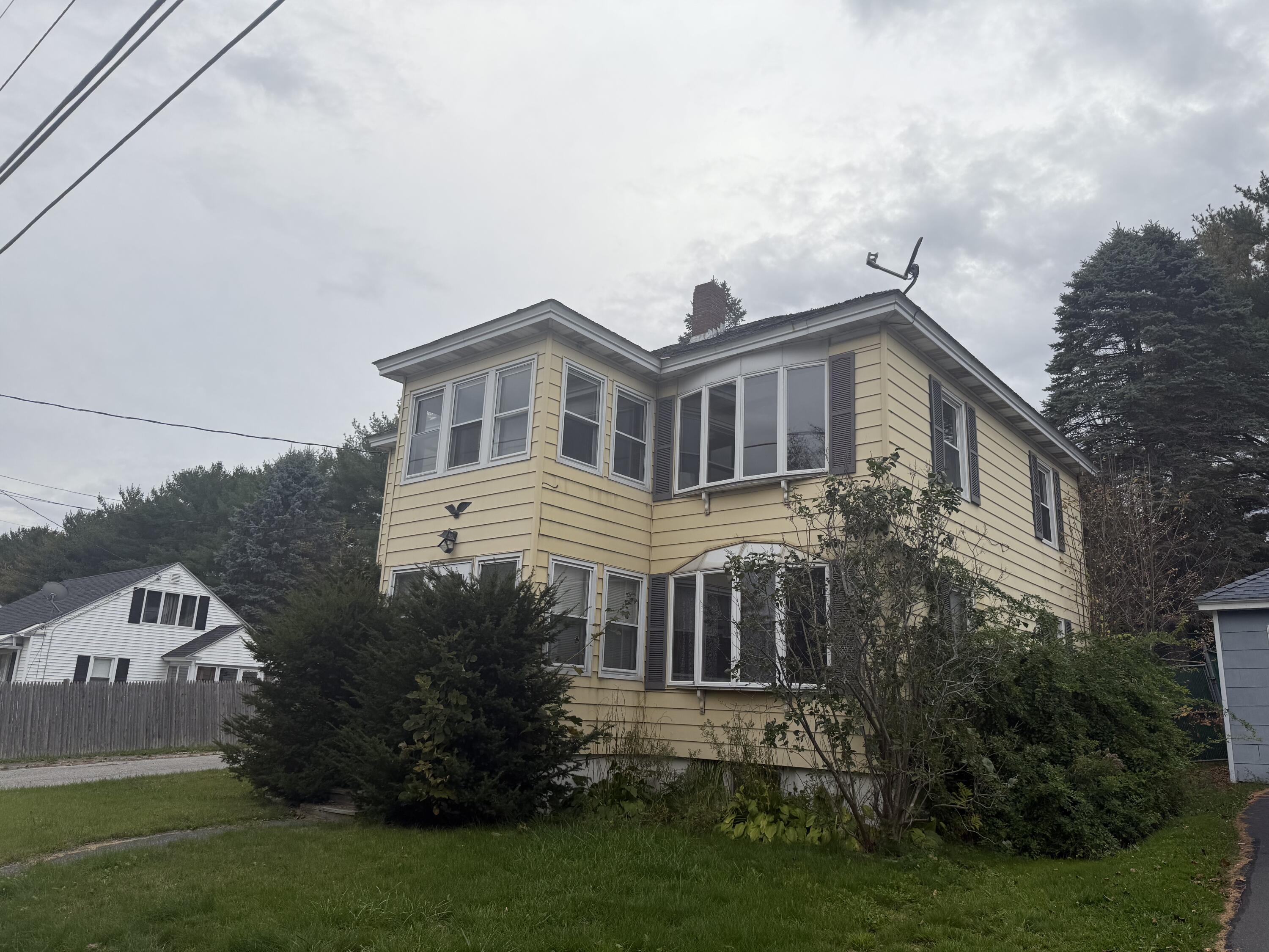 5 Collette Street Waterville ME 04901