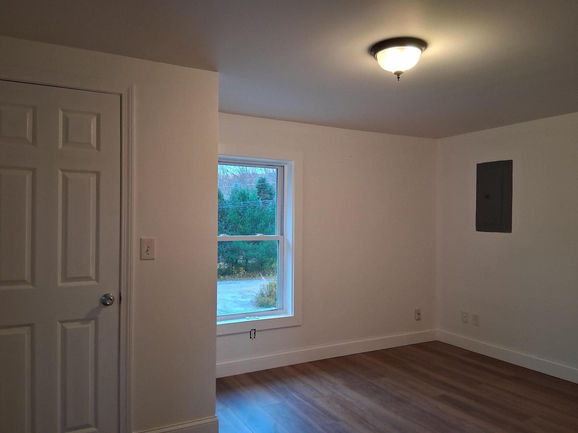 17 Dickey Lane Bowdoin ME 04287