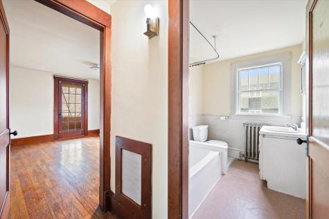 206 Water Street Ellsworth ME 04605