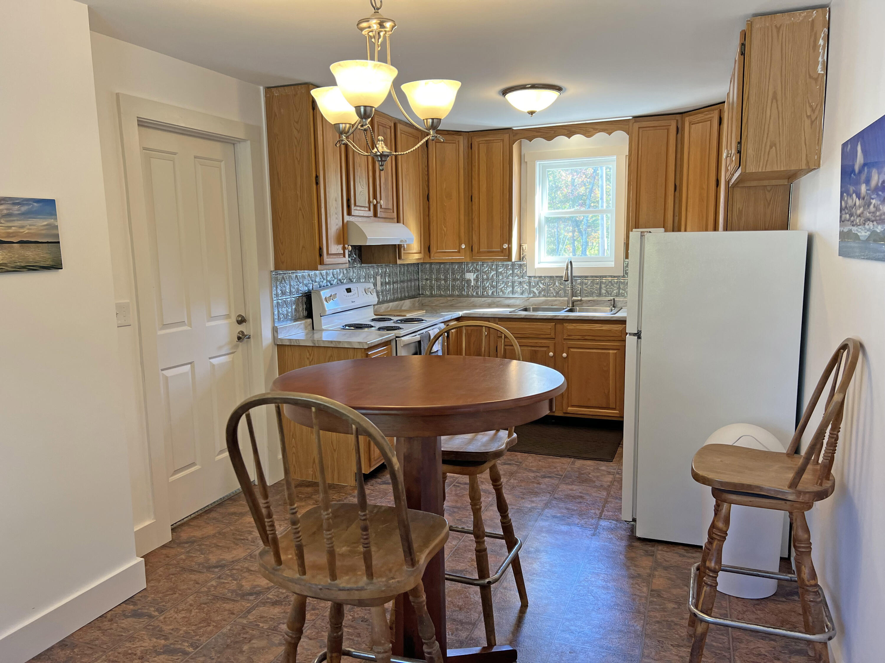 1442 Us Highway 1 Hancock ME 04640