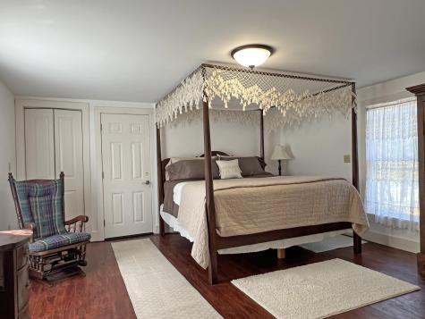 1442 Us Highway 1 Hancock ME 04640