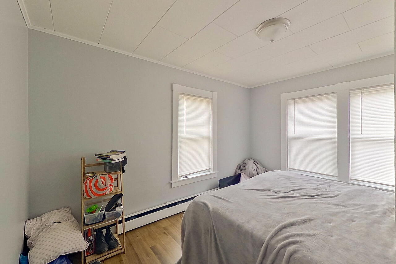 27 Vine Street Livermore Falls ME 04254