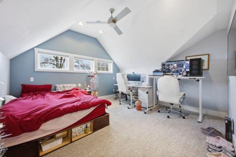 27 Fowler Road Cape Elizabeth ME 04107