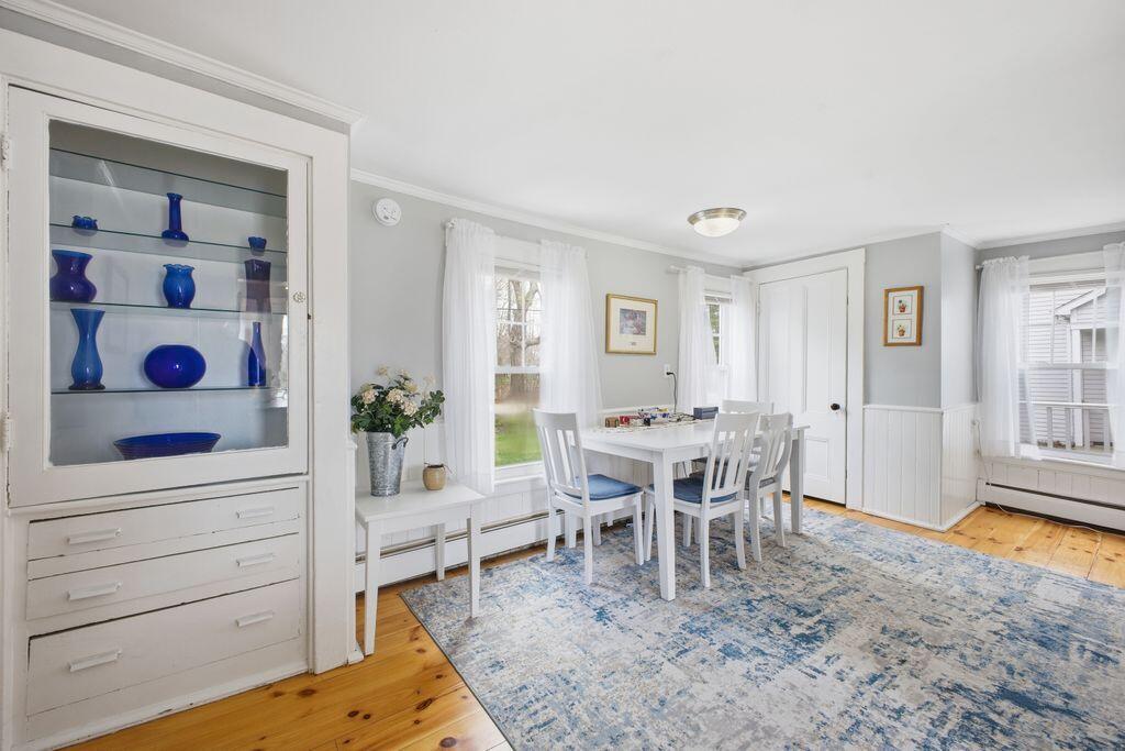 27 Fowler Road Cape Elizabeth ME 04107