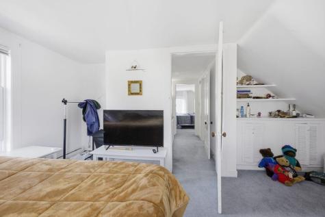 27 Fowler Road Cape Elizabeth ME 04107