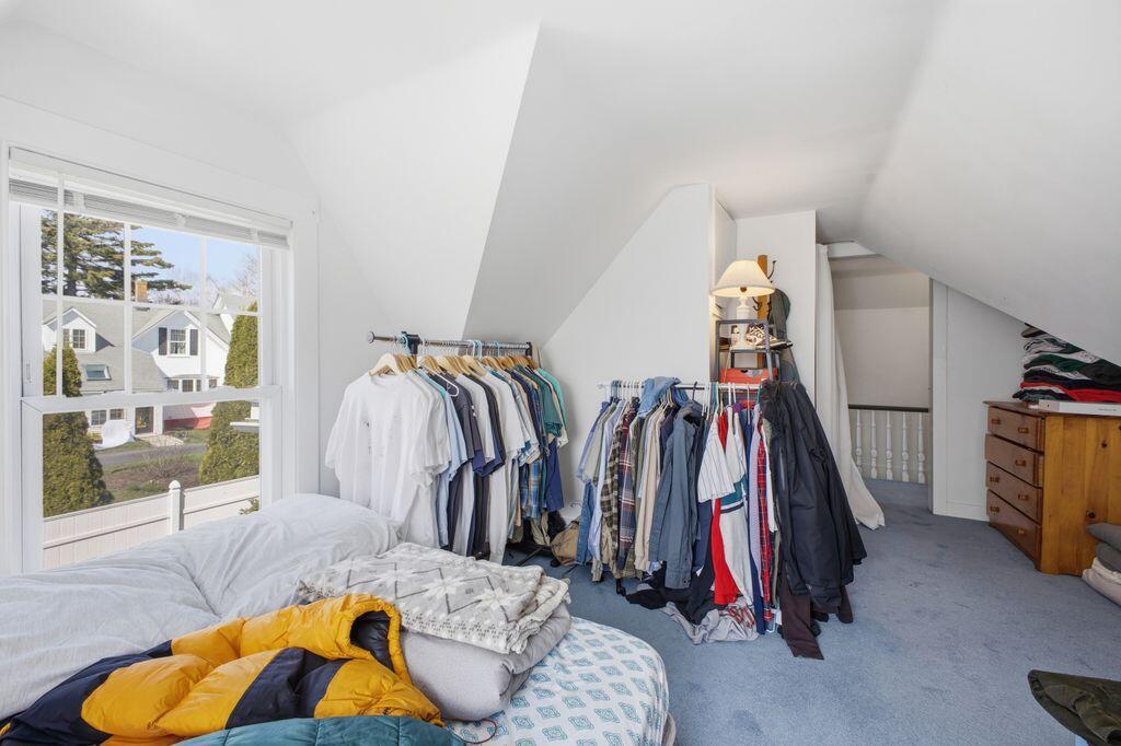 27 Fowler Road Cape Elizabeth ME 04107