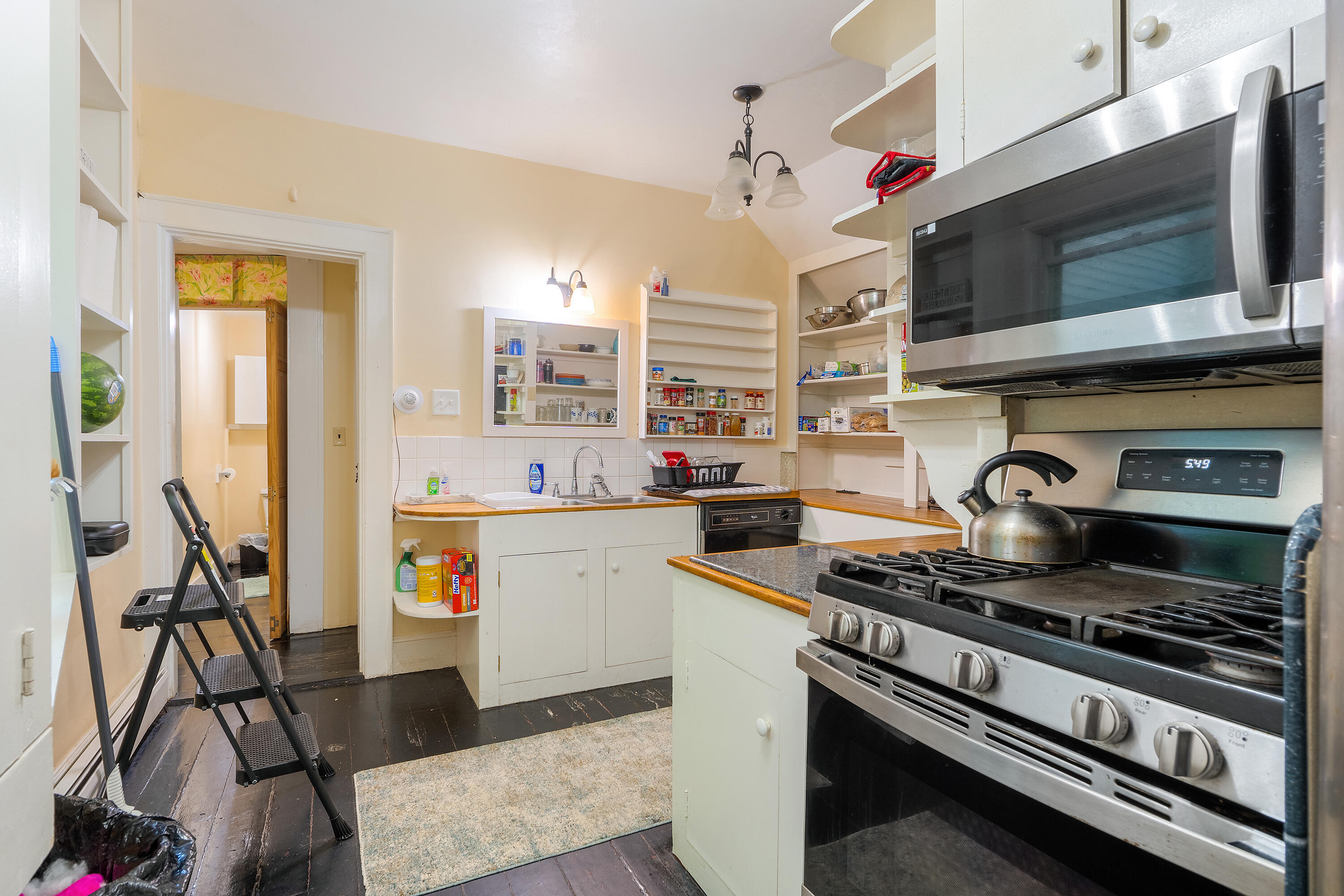 83a-83b Bath Road Wiscasset ME 04578