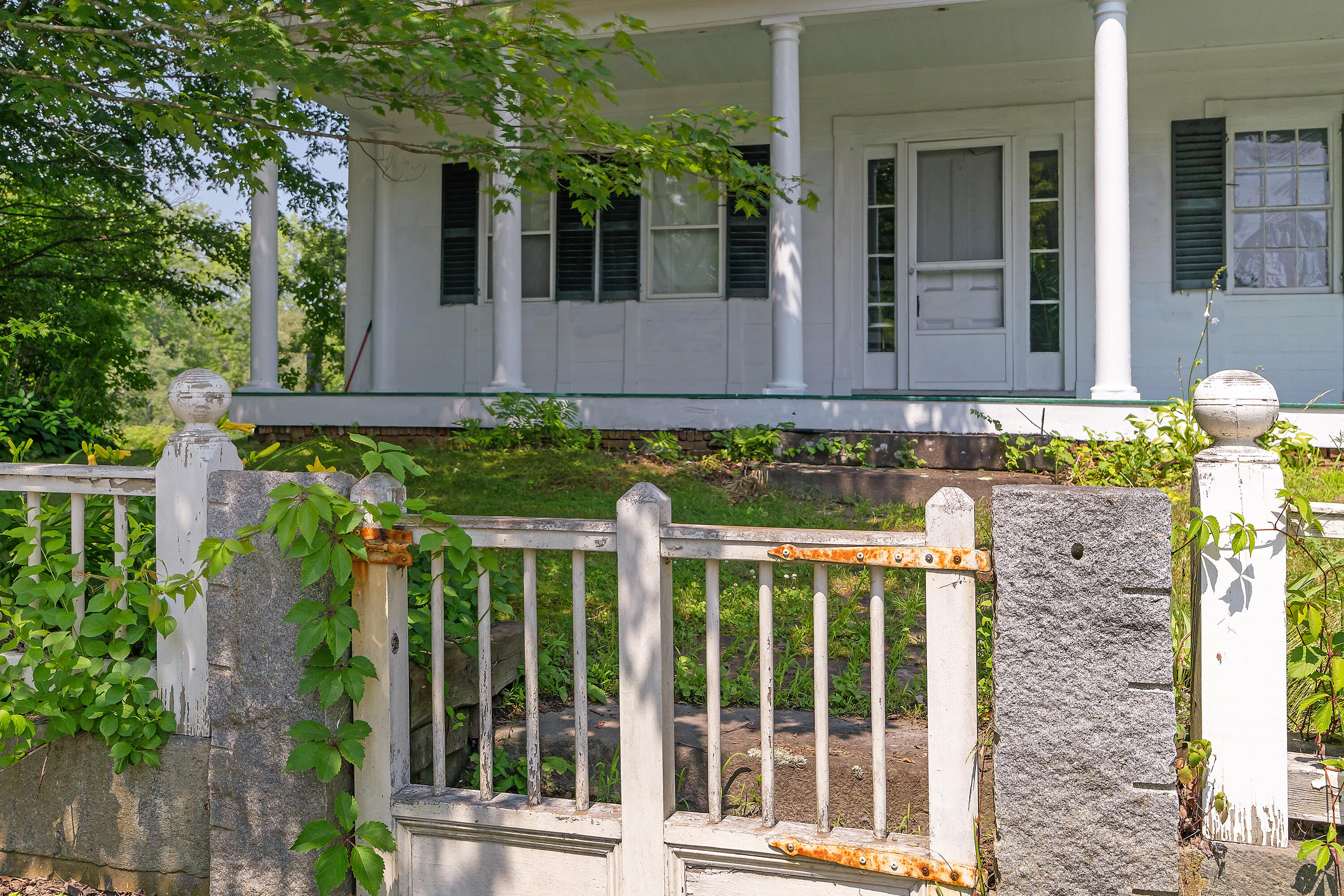 83a-83b Bath Road Wiscasset ME 04578