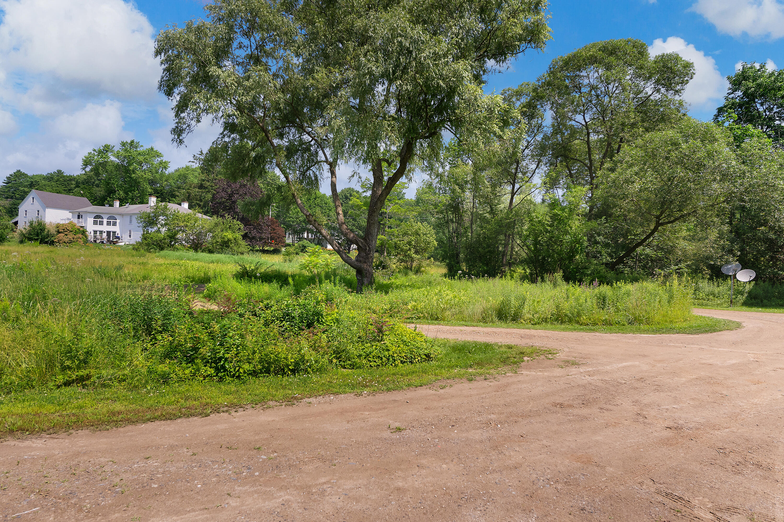 83a-83b Bath Road Wiscasset ME 04578