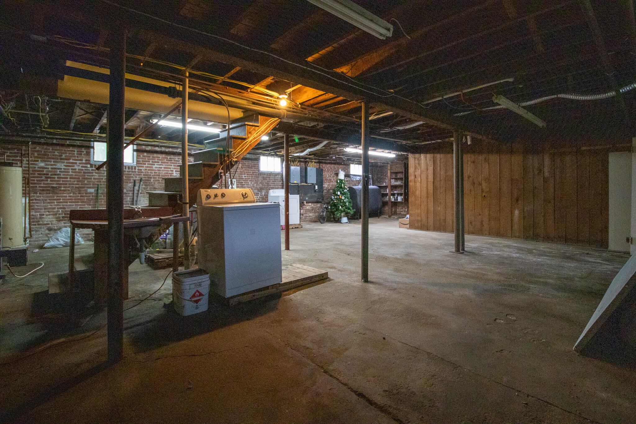 99 Gamage Avenue Auburn ME 04210