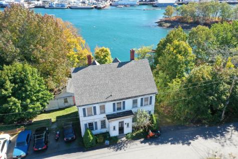 15 Old Armory Way Kittery ME 03904