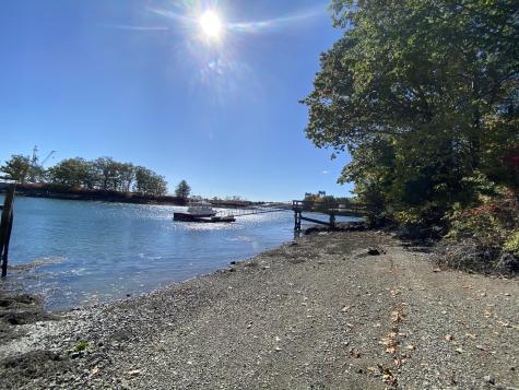 15 Old Armory Way Kittery ME 03904