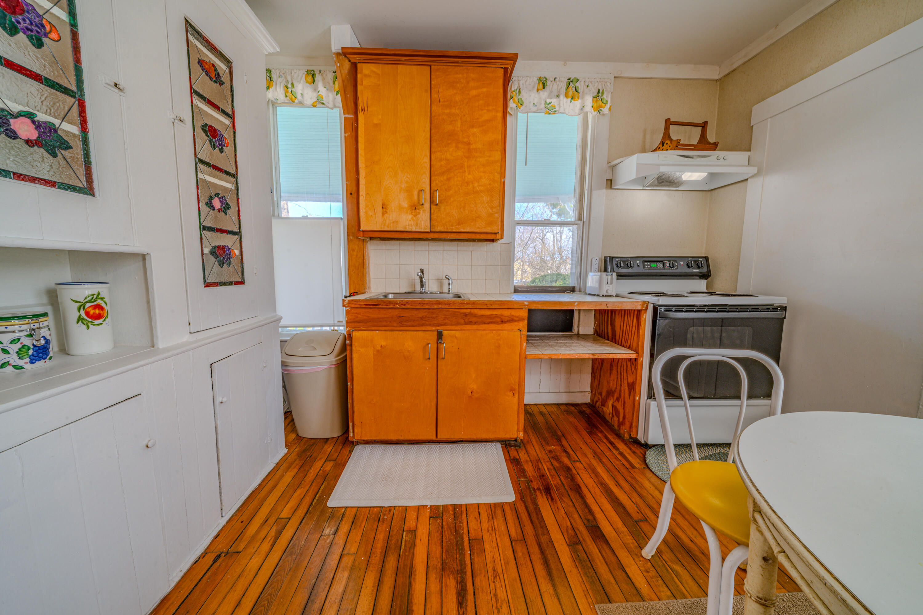 13 Wood Street Camden ME 04843