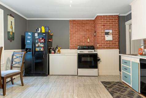 17 Harding Street Biddeford ME 04005