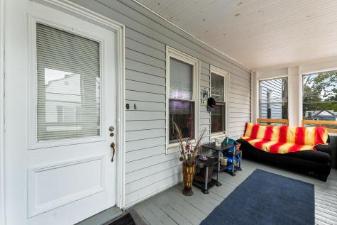 17 Harding Street Biddeford ME 04005